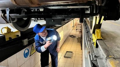 В метро определили лучшего водителя дрезины