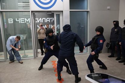 Вошла в число лидеров