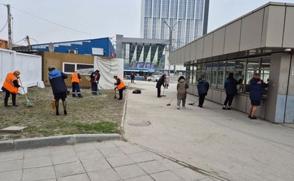 Метрополитен на субботнике