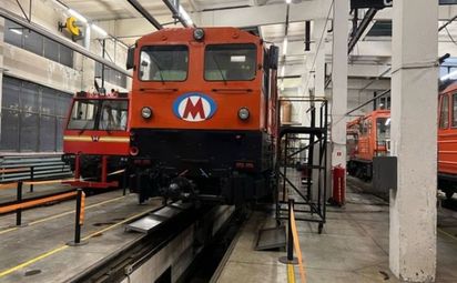 В метро после полуночи