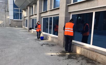 Метрополитен вышел на субботник!