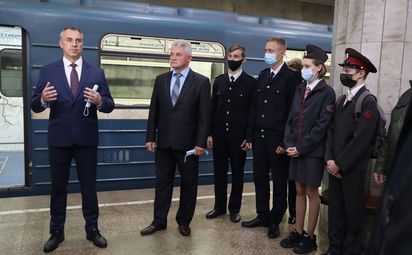 В метро можно узнать немало интересного о железной дороге!
