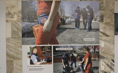 Фотовыставка о «Скорой»: работают и в будни, и в праздники.