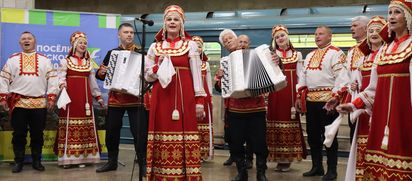 Триста лет Ордынскому: новый тематический вагон в Новосибирском метрополитене