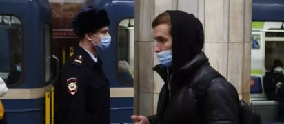 Рейд против нарушителей масочного режима в метро