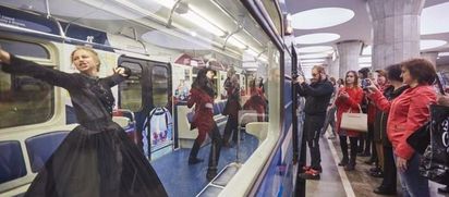 Второй театральный вагон появился в метрополитене