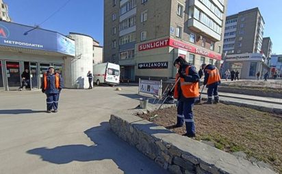Метрополитен на субботнике