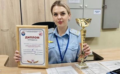 Звезда «Спортивной»: дежурная по станции прошла огонь, воду и похудела на 30 кг