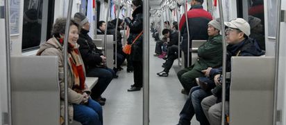 В пекинском метро нельзя есть и пить любые напитки